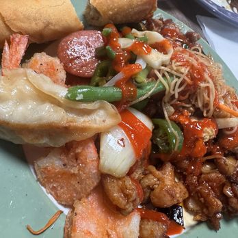 Lin's Grand Buffet - Spring roll, egg roll, shrimp some noodles. A little bit of everything. - Sushi Bars Near Me - Murrieta, California