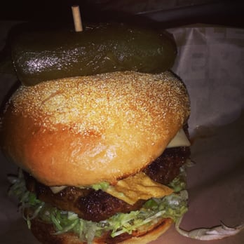 Brgr Kitchen Plus Bar - Cinco de mayo - Burgers Near Me - Kansas City, Missouri