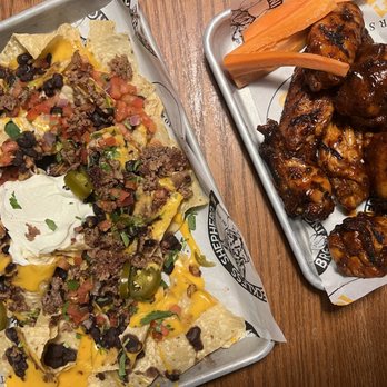 Frisco Tap House - Nachos and grilled wings - American Near Me - Gambrills, Maryland Frisco Tap House - Nachos and grilled wings - American Near Me - Gambrills, Maryland