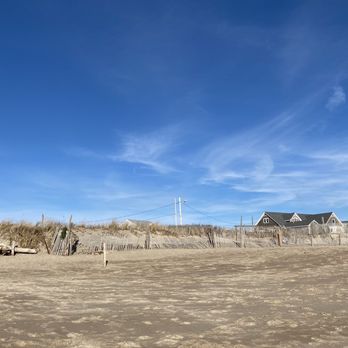 Green Hill Beach - Beaches Near Me - Wakefield, Rhode Island