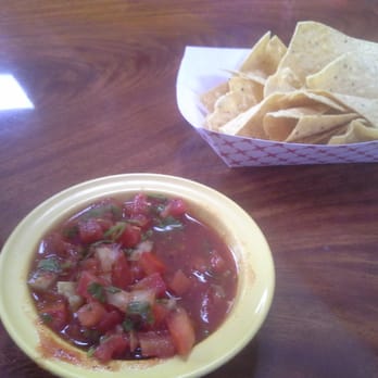 El Amigo - Gratis gratis gratis!! Con mi burrito. (Free chips, I'm in love) - Mexican Near Me - Lawndale, California El Amigo - Gratis gratis gratis!! Con mi burrito. (Free chips, I'm in love) - Mexican Near Me - Lawndale, California