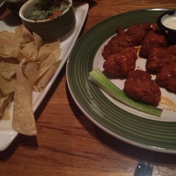 Applebee's Grill + Bar - Chips with Spinach artichoke dip and Hot boneless wings. - American Near Me - Brooklyn, New York Applebee's Grill + Bar - Chips with Spinach artichoke dip and Hot boneless wings. - American Near Me - Brooklyn, New York