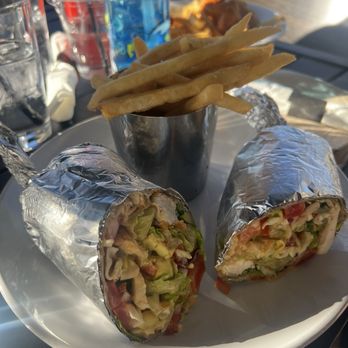Canyon Lakes - Thai Chicken Wrap - Breweries Near Me - San Ramon, California