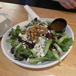 Black Diamond Restaurant - Winter Pomegranate Salad