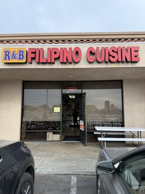 R & B Filipino Cuisine by null