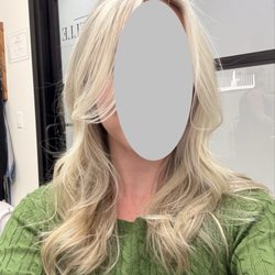 Studio Elle Salon & Blow Dry Bar