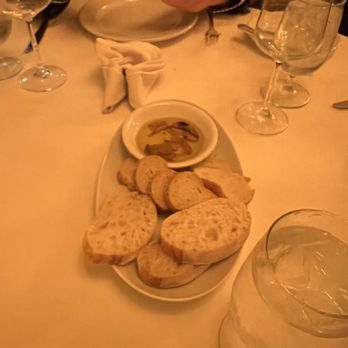 Capriccio - Sliced Bread with oil and garlic - Italian Near Me - Atlantic City, New Jersey