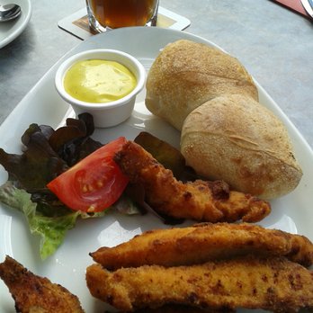 Café Extrablatt - Gebackene Hähnchenbruststreifen mit Curry-Dip und Pizzabrötchen 5,45€ - Cafes Near Me - Lingen, NI Café Extrablatt - Gebackene Hähnchenbruststreifen mit Curry-Dip und Pizzabrötchen 5,45€ - Cafes Near Me - Lingen, NI