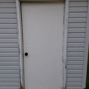 Will County Siding And Windows - Door & door frame before - Windows Installation Near Me - Joliet, Illinois