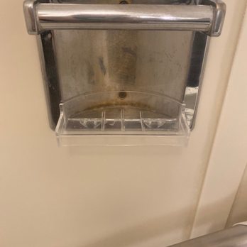 La Quinta by Wyndham Flagstaff - Gross soap tray, - Hotels Near Me - Flagstaff, Arizona