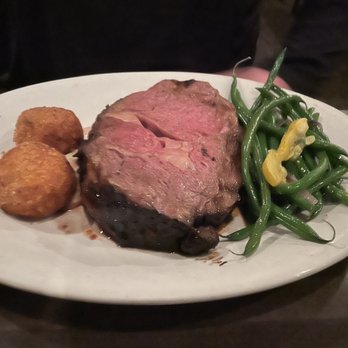 Summit Grill - Prime rib - Bars Near Me - Lee's Summit, Missouri