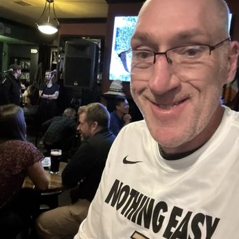 Nine Irish Brothers, West Lafayette - It's easy to love Nine Irish Brothers... - Fish & Chips Near Me - West Lafayette, Indiana