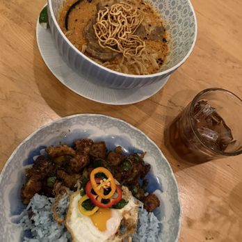 Mee Dee Thai Kitchen - Thai Near Me - Los Angeles, California