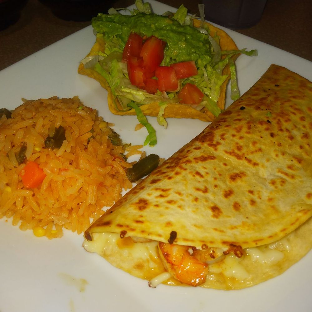 Shrimp quesadilla at lunch. Quesadilla was very cheesy as well.