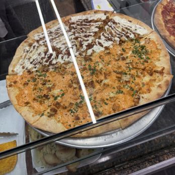 Mama T's Pizzeria - Display - Pizza Near Me - Hawthorne, New Jersey Mama T's Pizzeria - Display - Pizza Near Me - Hawthorne, New Jersey