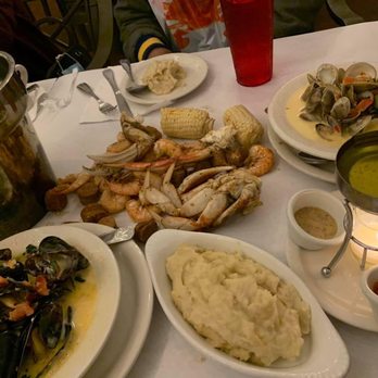 Cracked Crab - Seafood Near Me - Pismo Beach, California Cracked Crab - Seafood Near Me - Pismo Beach, California
