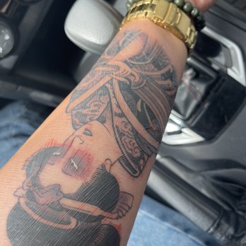 Chapter One Tattoo - Loving my Geisha from Colton, please excuse the fresh blood! - Tattoo Near Me - San Diego, California