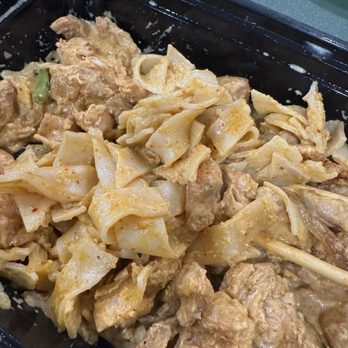 Fat Baby - Red Curry Noodles - Sushi Bars Near Me - Boston, Massachusetts Fat Baby - Red Curry Noodles - Sushi Bars Near Me - Boston, Massachusetts