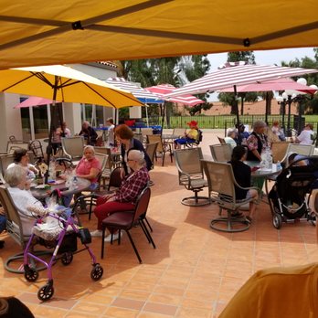 Holiday Commons by Holiday Retirement - Retirement Homes Near Me - Redlands, California Holiday Commons by Holiday Retirement - Retirement Homes Near Me - Redlands, California