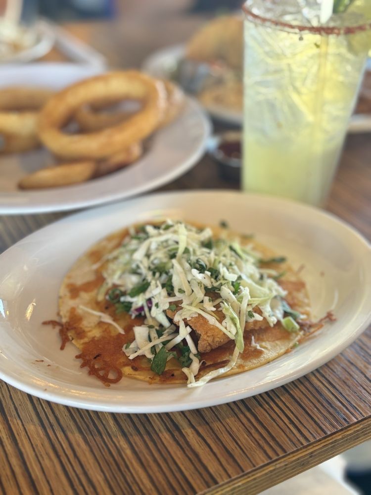 Wahoo's Fish Taco