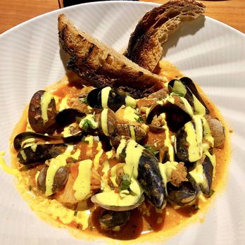 Jetty Bar & Grille - Chef's signature Salish Sea cioppino - Seafood Near Me - Everett, Washington Jetty Bar & Grille - Chef's signature Salish Sea cioppino - Seafood Near Me - Everett, Washington