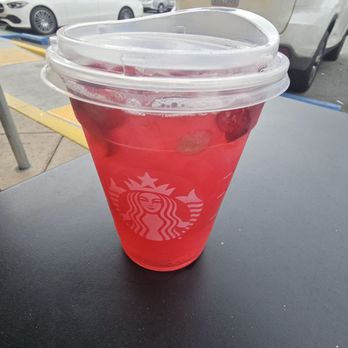 Starbucks - 11-13-24. Cran-Merry Orange Lemonade Refresher - Coffee & Tea Near Me - San Jose, California
