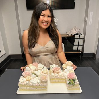 A Forgetful Baker - Desserts Near Me - Eden Prairie, Minnesota