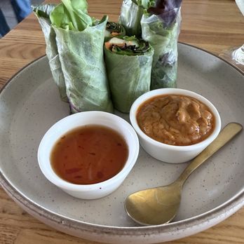 My Thai Beach - Fresh spring rolls with tofu - Thai Near Me - Capitola, California My Thai Beach - Fresh spring rolls with tofu - Thai Near Me - Capitola, California