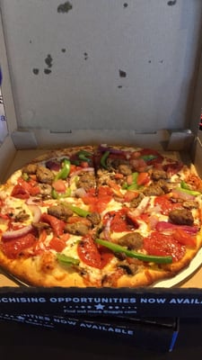 Oggi's Sports Brewhouse Pizza by null