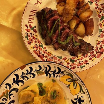 Pink Mamma - bunny and clyde ravioli, l'entrecôte cotée - Steakhouses Near Me - Paris, 75 Pink Mamma - bunny and clyde ravioli, l'entrecôte cotée - Steakhouses Near Me - Paris, 75