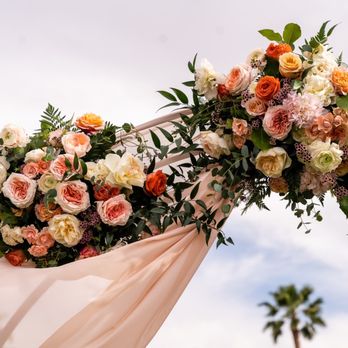 Floral Lady Design Studio - Arch - Florists Near Me - Las Vegas, Nevada