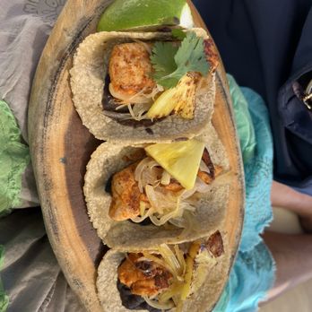 La Zebra - Fish Tacos - Mexican Near Me - Tulum, ROO