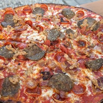 Dockside Brewery - Meat lovers on cauliflower crust - Breweries Near Me - Milford, Connecticut