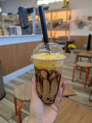 BB TEE HOUSE by null