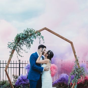 Floras Avenue - Photographer: http://jenifermichelle.com/ - Florists Near Me - Huntington, New York