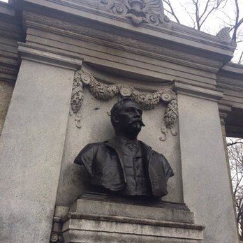 Richard Morris Hunt Memorial - Posted with review after visiting on 02/16/20 - Landmarks & Historical Buildings Near Me - New York, New York Richard Morris Hunt Memorial - Posted with review after visiting on 02/16/20 - Landmarks & Historical Buildings Near Me - New York, New York