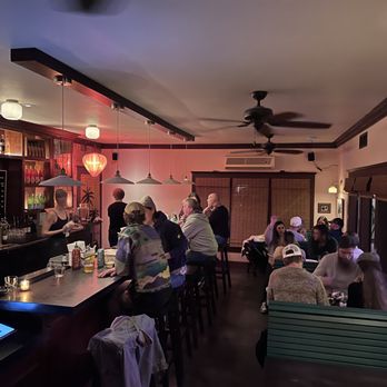Ojai Noodle House - people sitting at the bar - Noodles Near Me - Ojai, California
