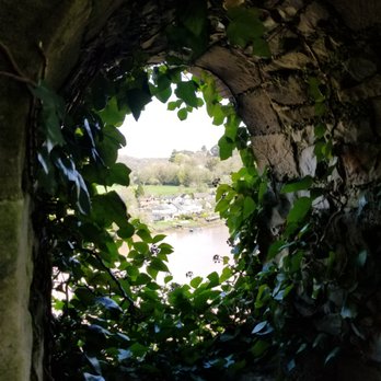 Chepstow Castle - Landmarks & Historical Buildings Near Me - Chepstow, MON