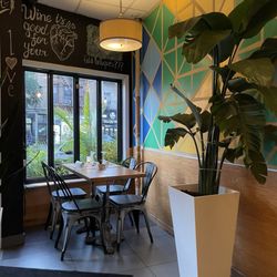 Saravá - The Modern Bistro - Front of restaurant