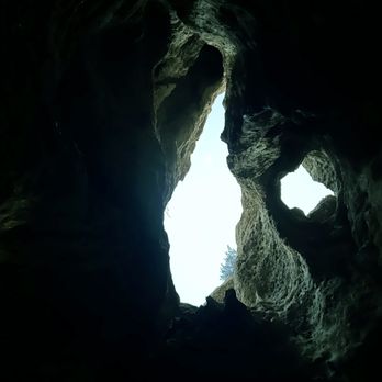 Cave of Munits - Hiking Near Me - West Hills, California Cave of Munits - Hiking Near Me - West Hills, California