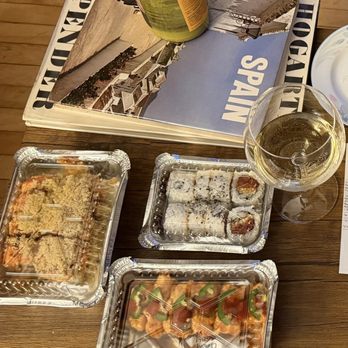 Kin by Rice n Roll - Sushi Bars Near Me - Wauwatosa, Wisconsin Kin by Rice n Roll - Sushi Bars Near Me - Wauwatosa, Wisconsin