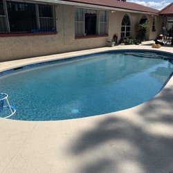 Seven Bridges Pool Cleaners