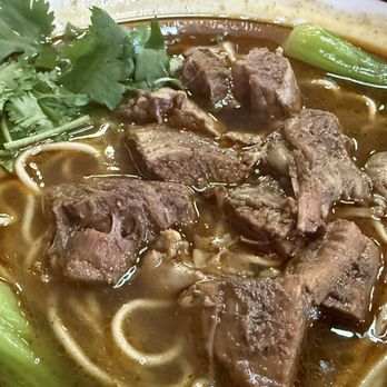 Mr Liu Noodle House - 5. Beef Noodle Soup with Pickled Peppers / 泡椒牛腩面 - Noodles Near Me - Oakland, California Mr Liu Noodle House - 5. Beef Noodle Soup with Pickled Peppers / 泡椒牛腩面 - Noodles Near Me - Oakland, California