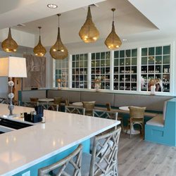 The Carriage Wine & Market - Interior bar and lounge
