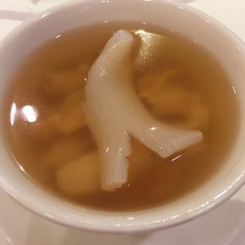 唐閣 - Double boiled fish maw, chicken, see whelk, Yunnan ham soup. - Cantonese Near Me - Hong Kong, HK