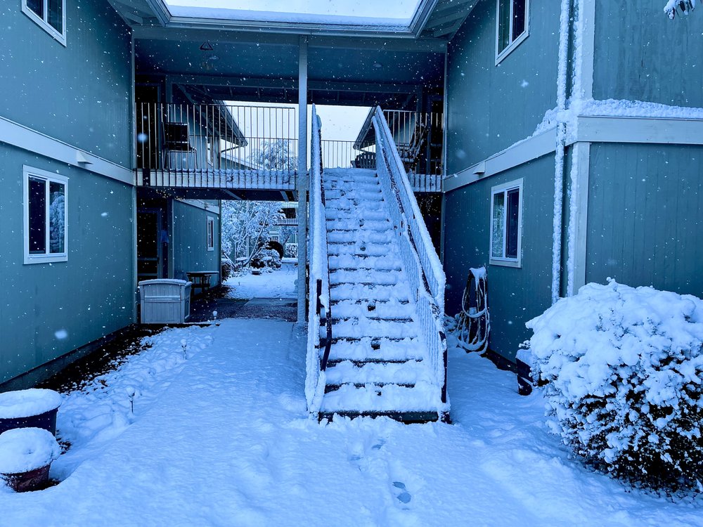 SANTIAM TERRACE 855 SE Chicago St, Albany, Oregon Apartments Phone Number Yelp