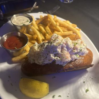Napoli Sea - NAPOLI SEAFOOD ROLL - Seafood Near Me - Saint Charles, Missouri