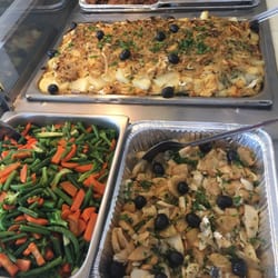 Avenida - The buffet is always filled with delicious food!