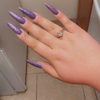 Lush Nail Bar - Nail Salons Near Me - Gilbert, Arizona