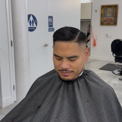 Haight Street Barbershop - Gentle men's cut by AL